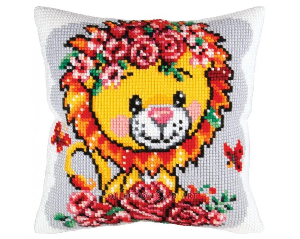 Cheerful Snowman RTO Collection DArt Stamped Needlepoint Cushion Kit 40X40cm-Cheerful 